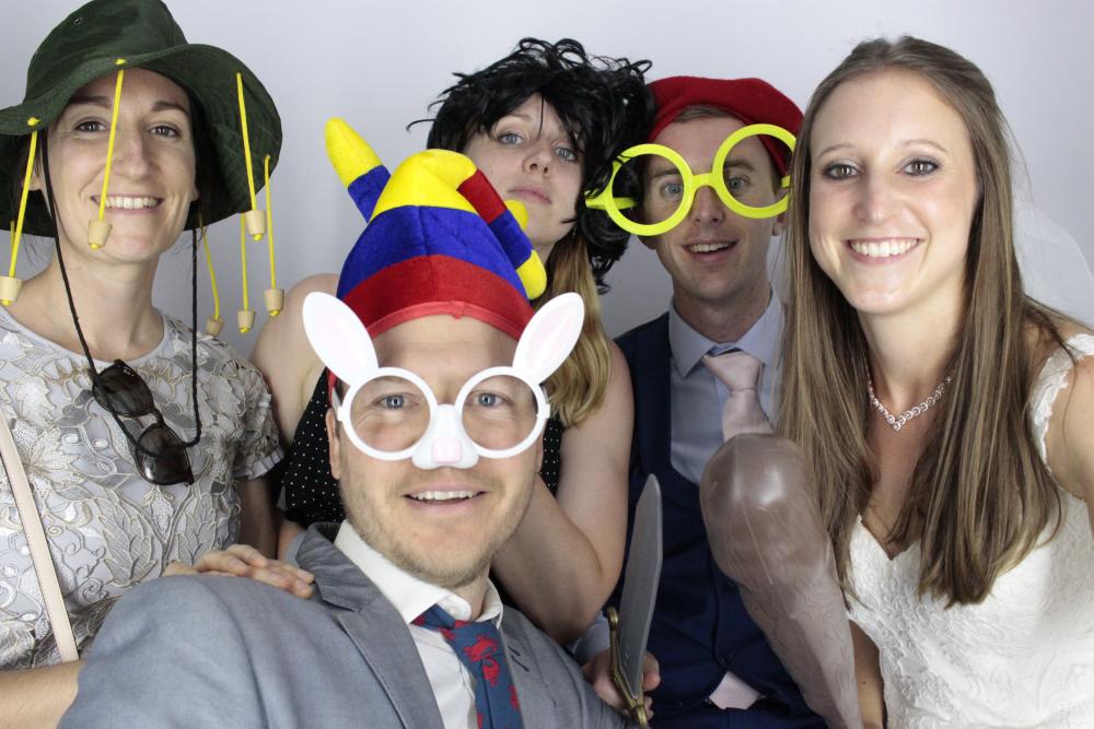 Laura & Matt's Wedding | View more photos from the event at gallery.myphotoboothexperience.co.uk/u/MyPhotoBoothExperienceLtd/Laura-Matts-Wedding